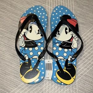 NWT Disney flip flops